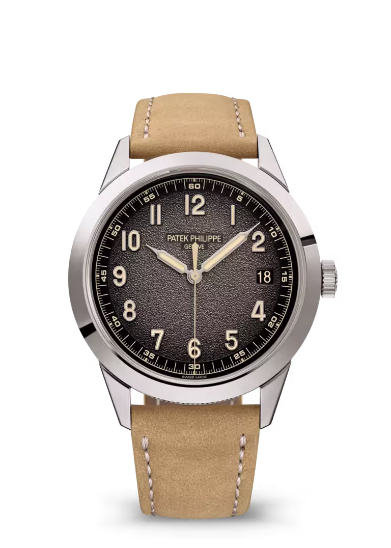 Patek Philippe Calatrava 5226G-001 in white gold